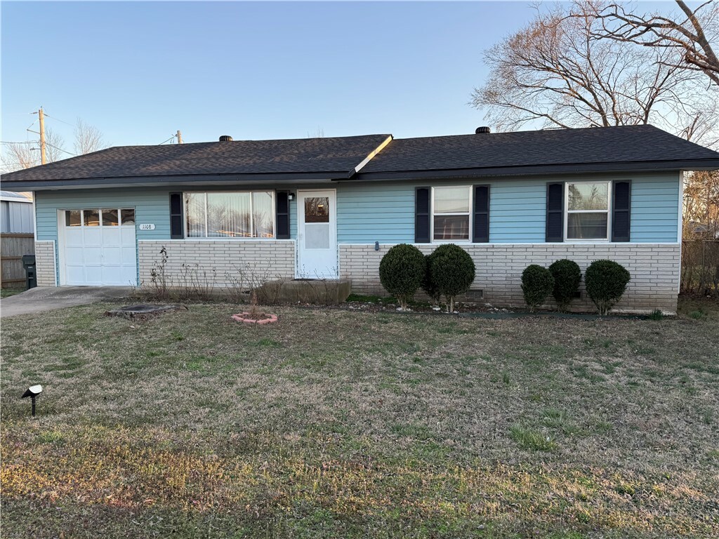 1108 W Olive Street  Rogers AR 72756 photo