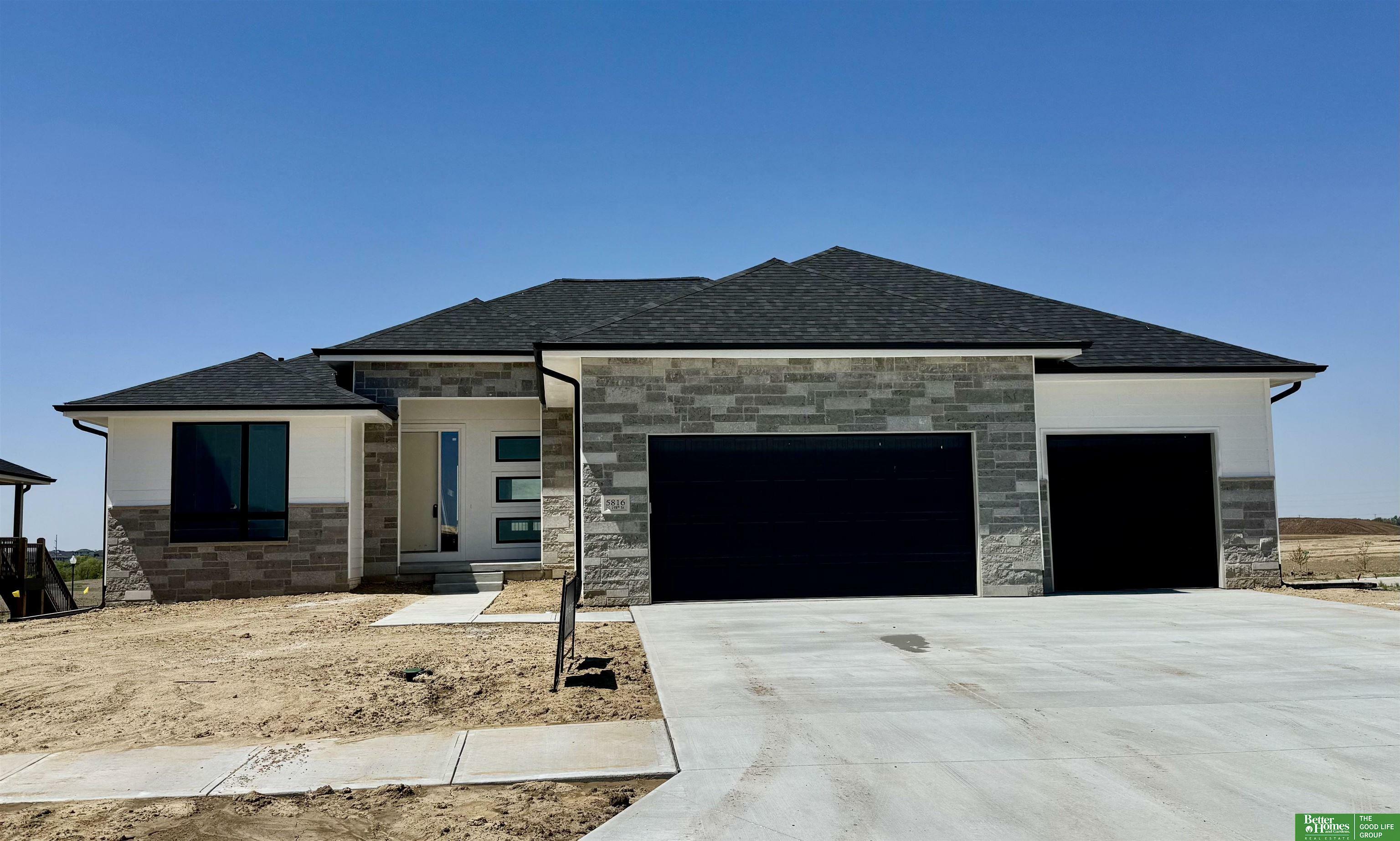 Property Photo: 5816 N 198th Street NE 68022