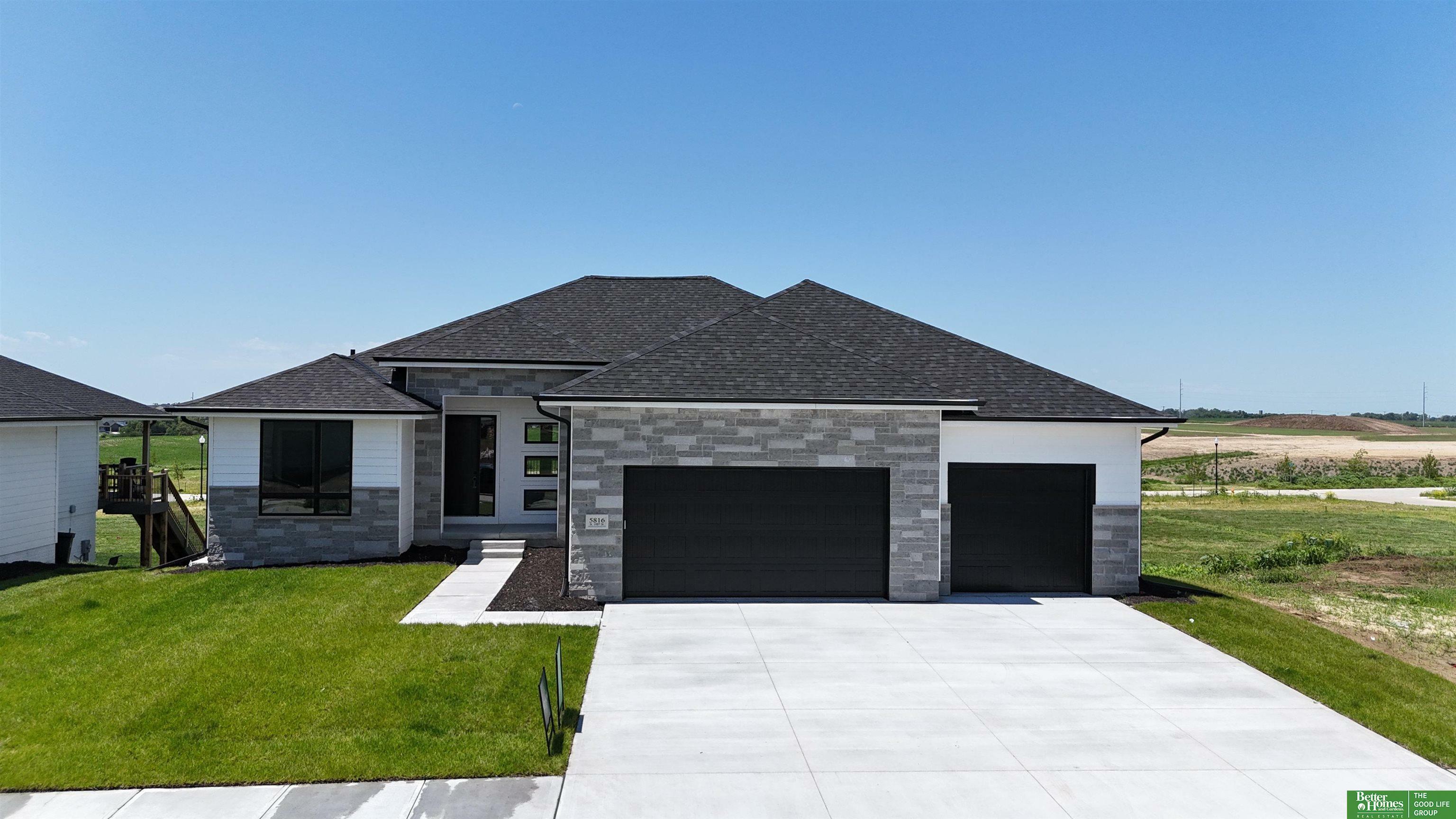 Property Photo: 5816 N 198th Street NE 68022