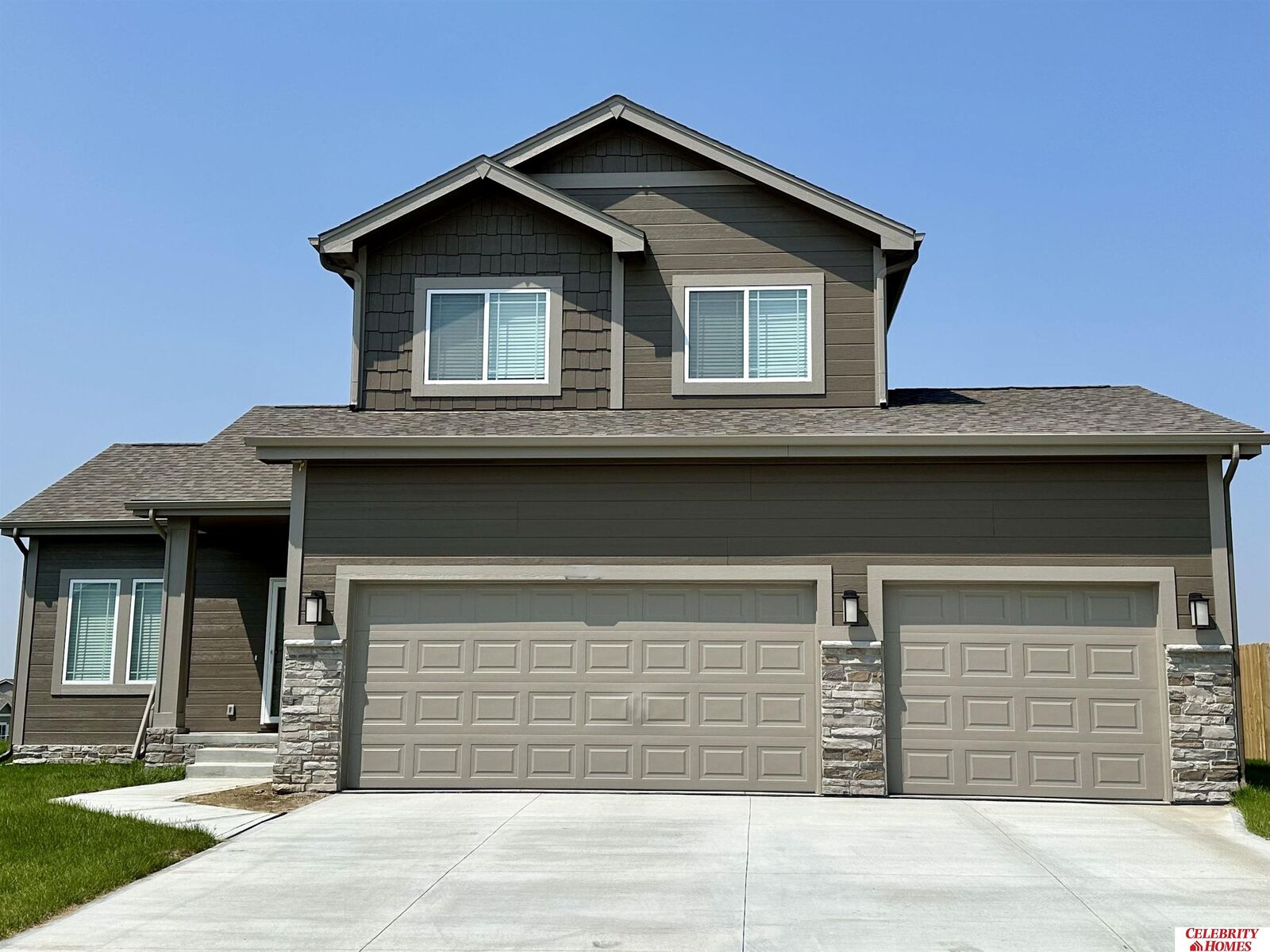 Property Photo:  10518 Flint Drive  NE 68046 