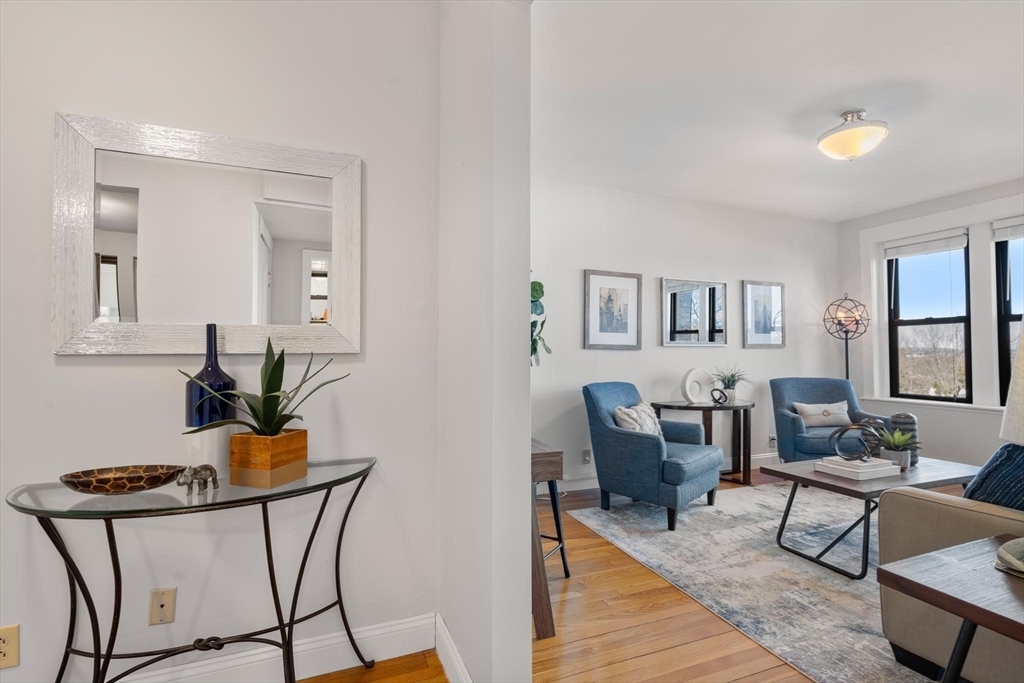 Property Photo:  2003 Commonwealth Ave 11  MA 02135 