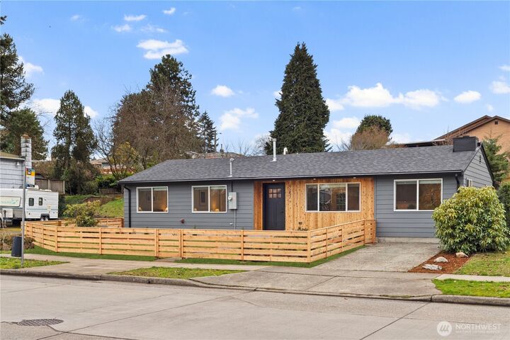 Property Photo: 9257 8th Avenue SW WA 98106