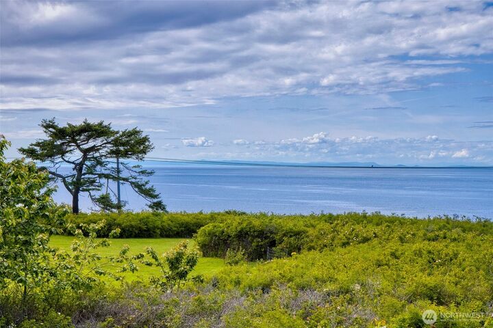 Property Photo:  1939  49th Street  WA 98368 