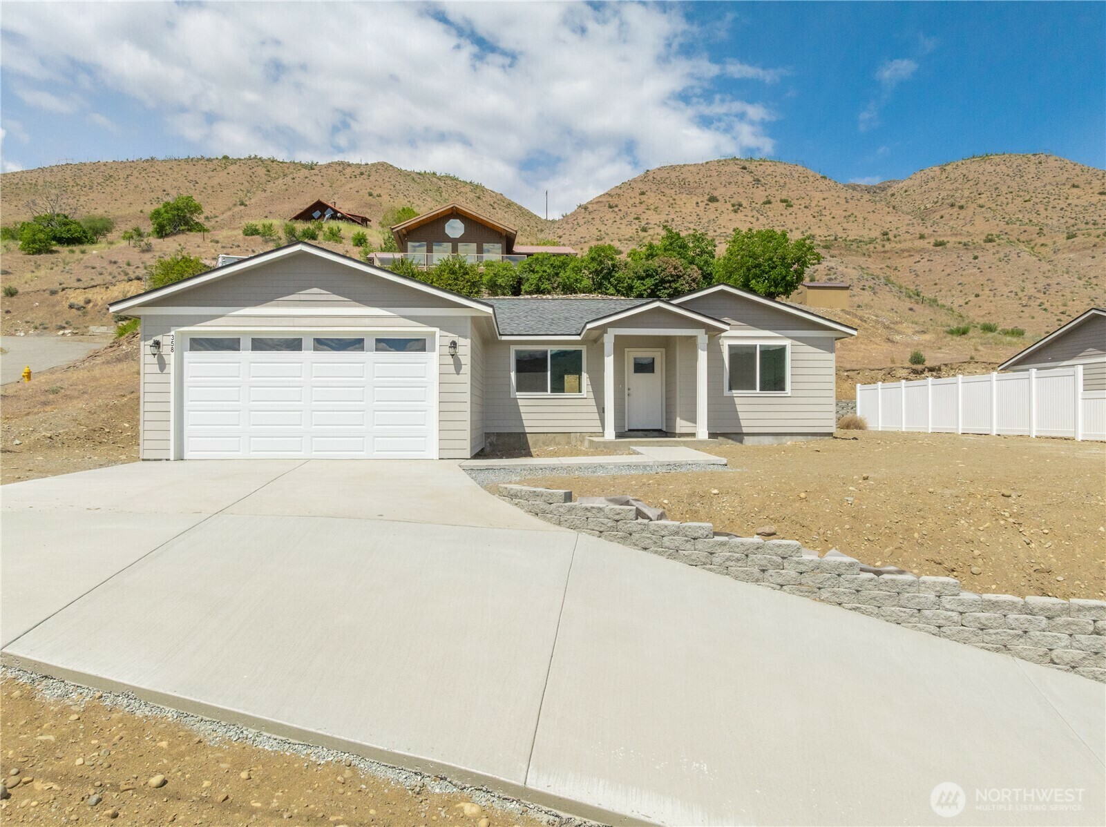 Property Photo: 358 Ives Street WA 98846