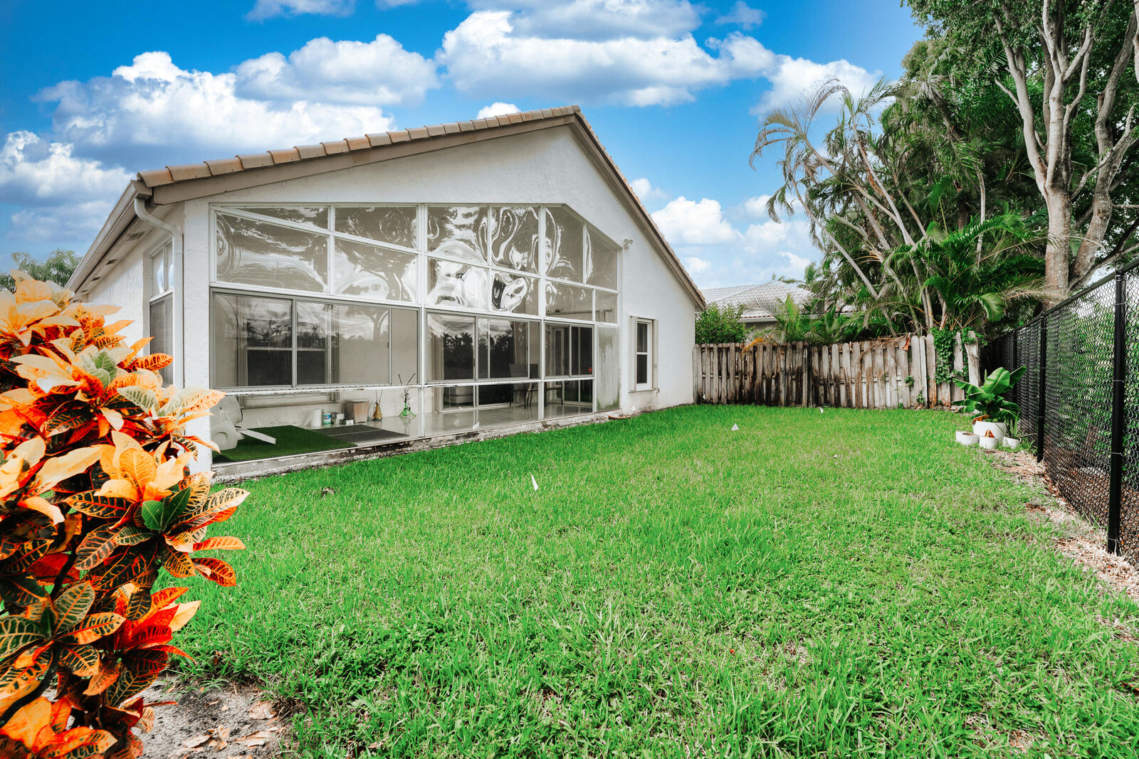 Property Photo:  7512 Eagle Point Drive 7512  FL 33446 