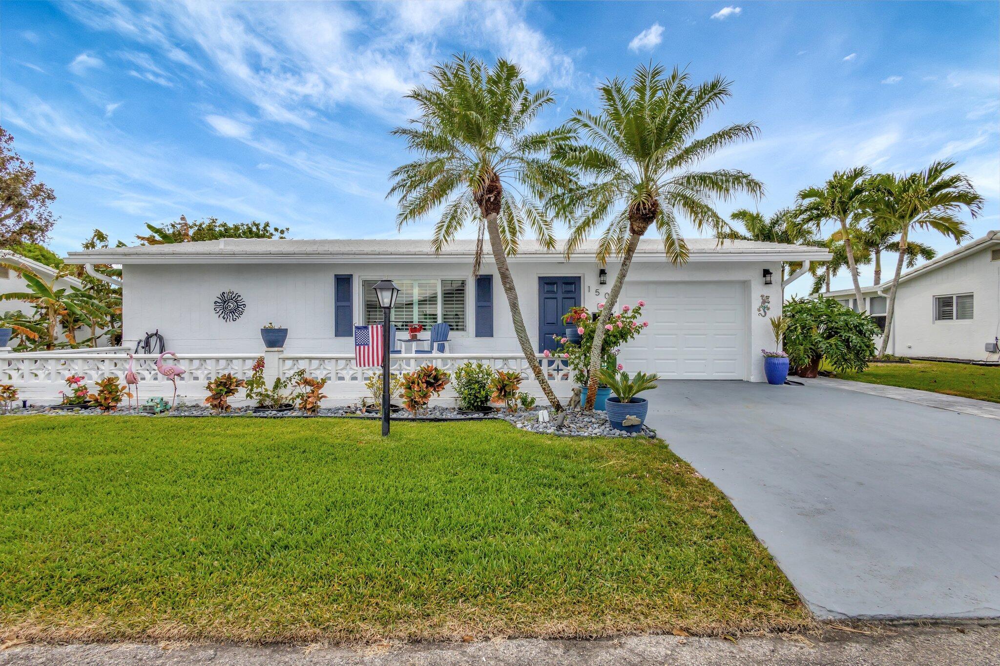 Property Photo:  1504 SW 22nd Avenue  FL 33426 