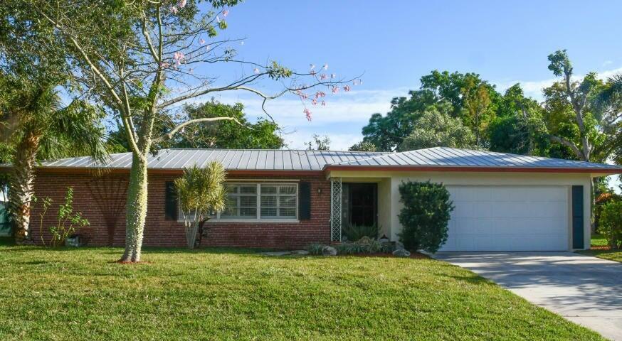 Property Photo: 4174 Larch Avenue FL 33418