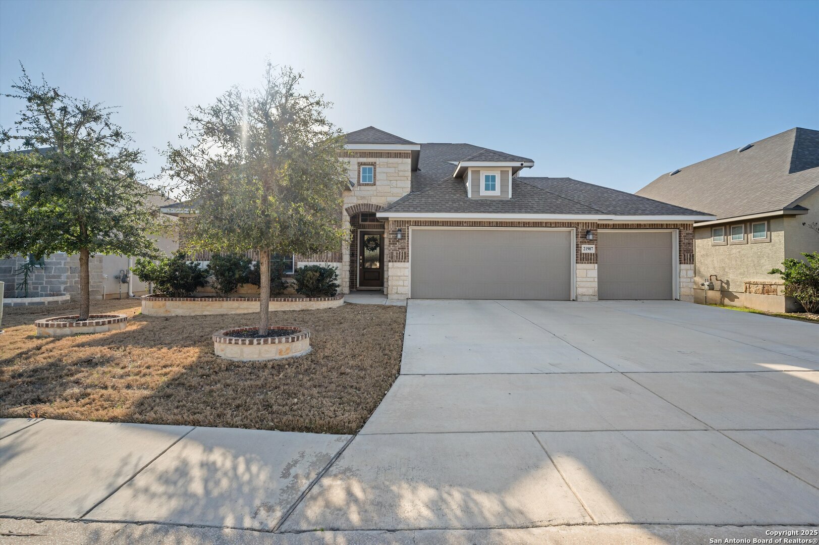 21907 Waldon Mnr  San Antonio TX 78261 photo