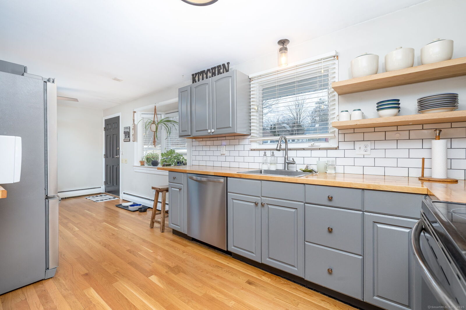 Property Photo:  56 Wynding Hills Road  CT 06026 