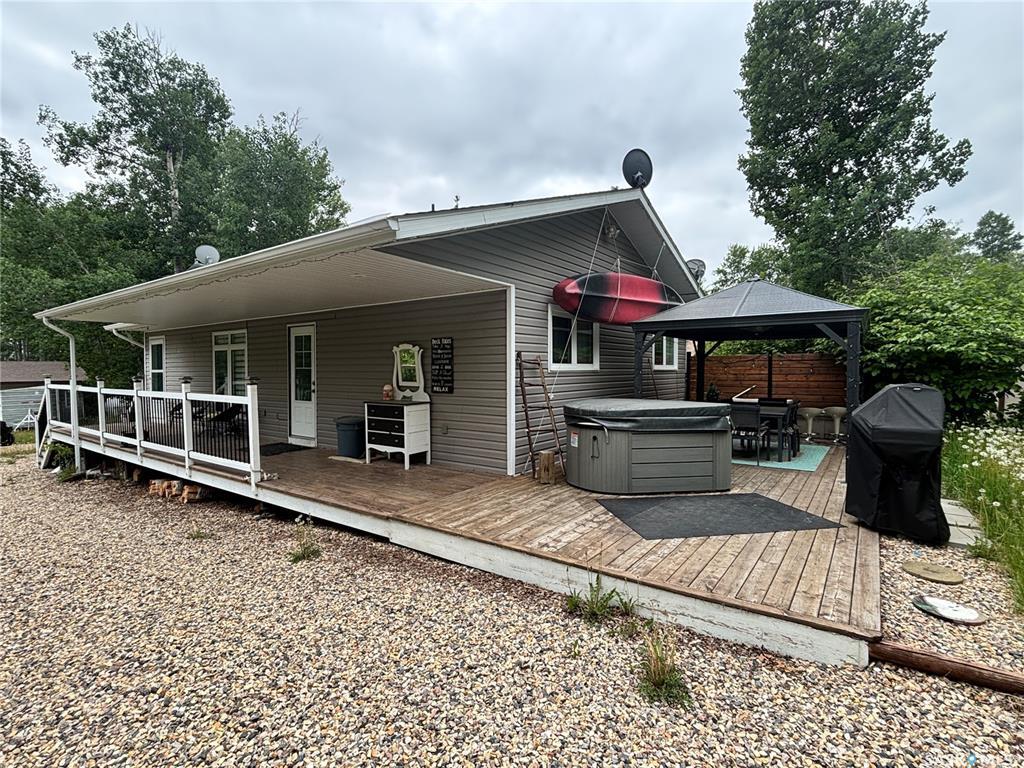 Property Photo: 508 Bear Road SK S0E 0E0