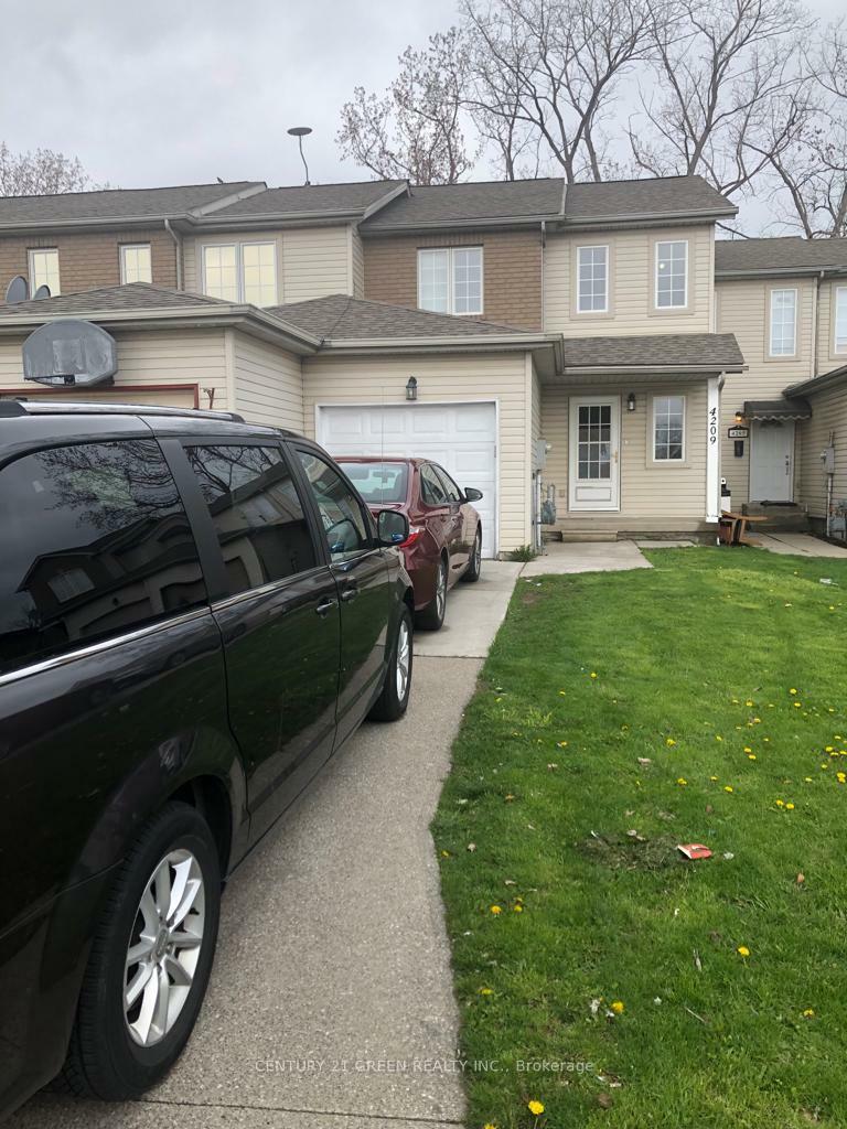 4209 Pioneer Avenue  Windsor ON N9G 2W7 photo