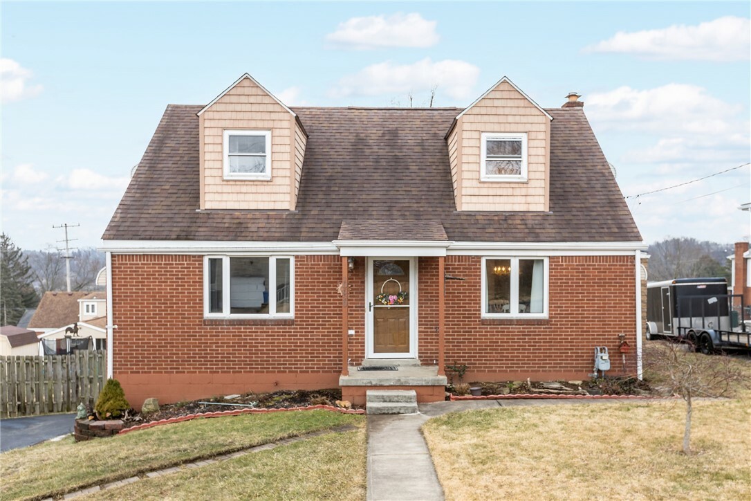 Property Photo: 10620 Bellview Drive PA 15642