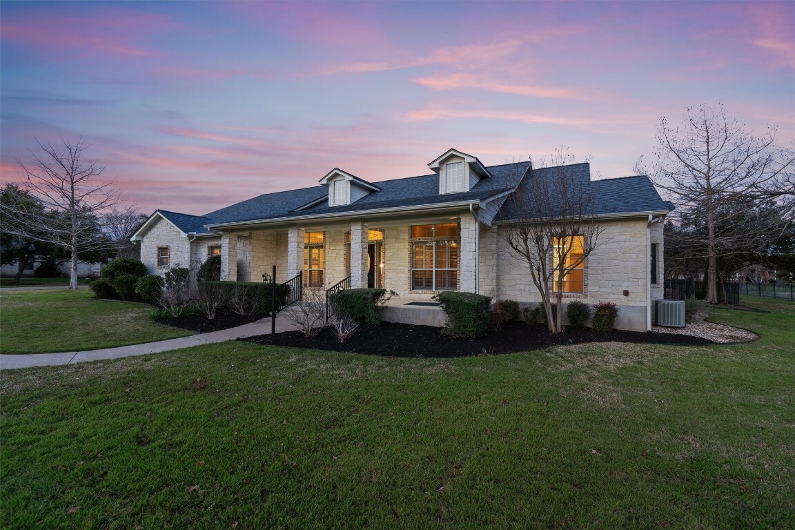 Property Photo:  112 Ten Oaks Drive  TX 78633 