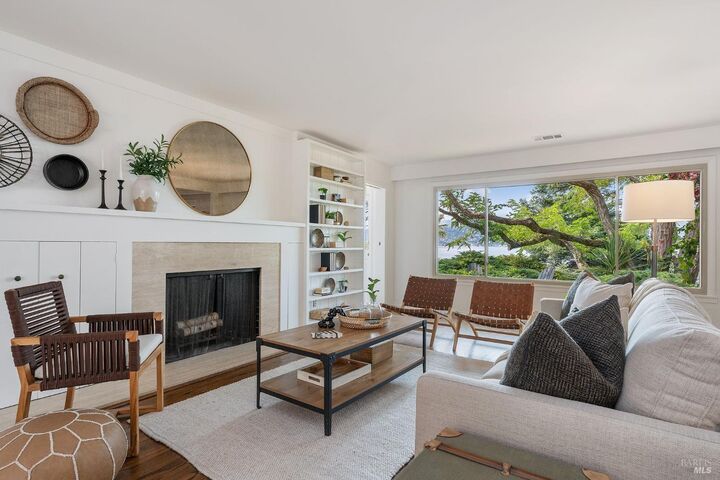 Property Photo:  765 Tiburon Boulevard  CA 94920 