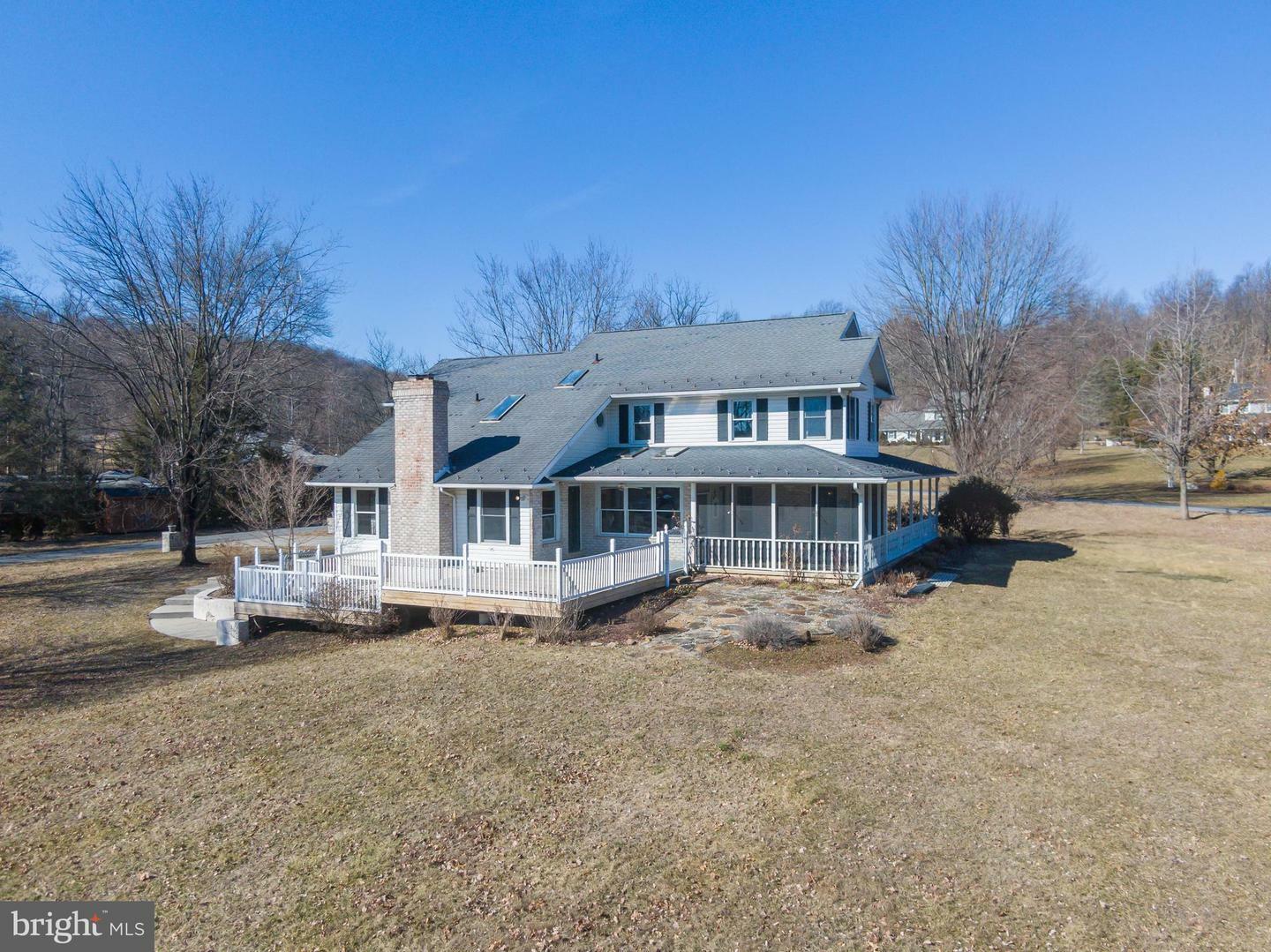 Property Photo:  38 Fieldstone Lane  PA 19522 