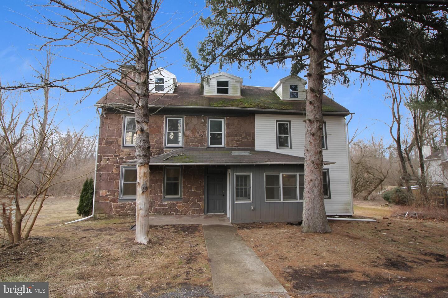 Property Photo: 1825 Old Schuylkill Road PA 19475