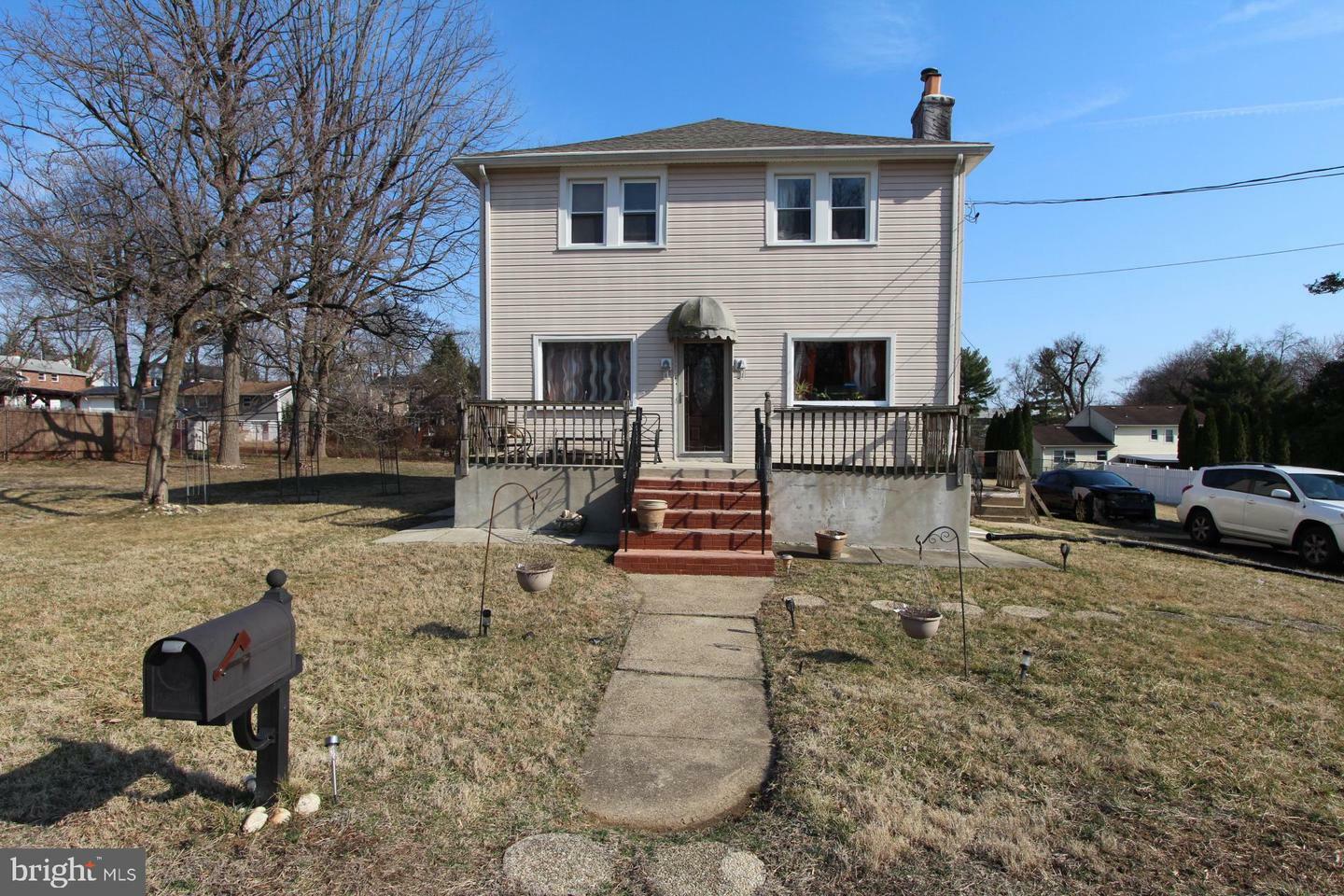 Property Photo: 2351 Paris Avenue PA 19053