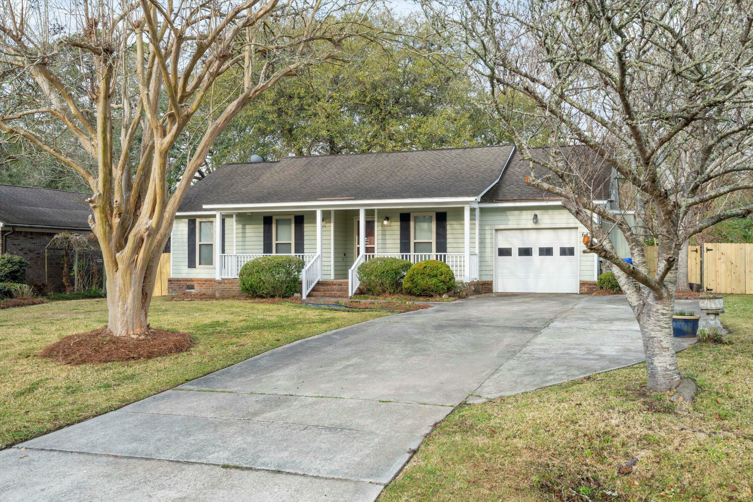 643 Semaht Street  Charleston SC 29412 photo