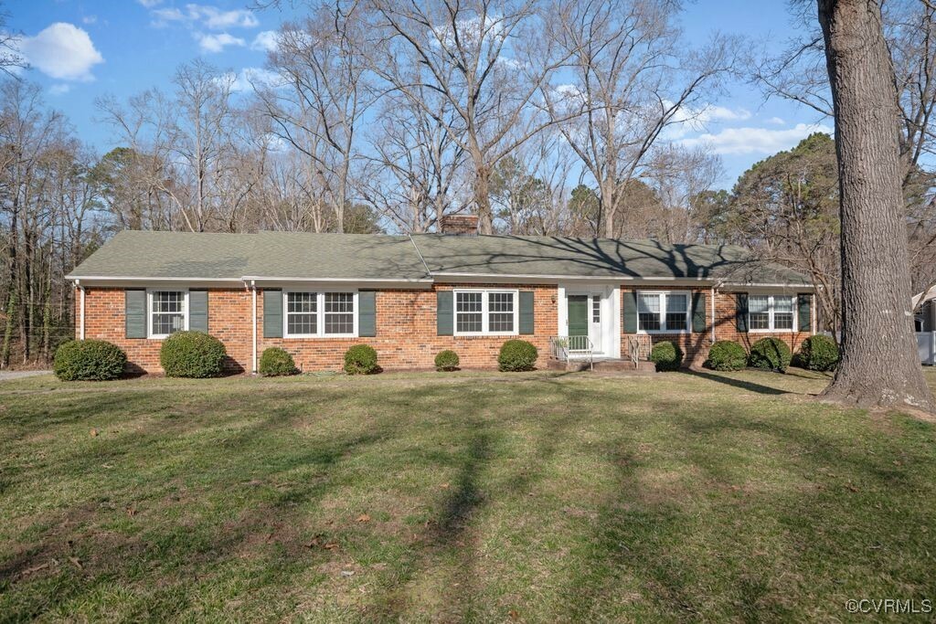 Property Photo: 3910 Oxbridge Road VA 23236