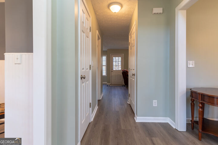 Property Photo: 25 Shadowbrook Court GA 30016