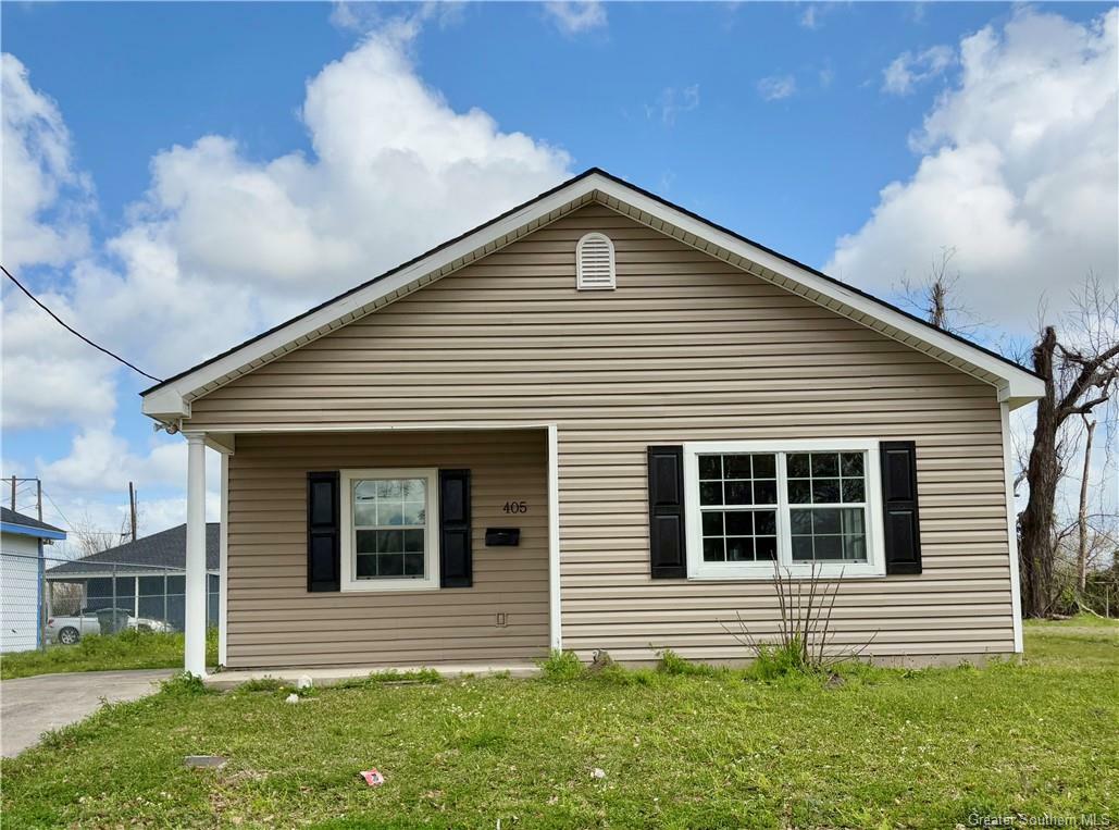 Property Photo:  405 Louisiana Avenue  LA 70601 
