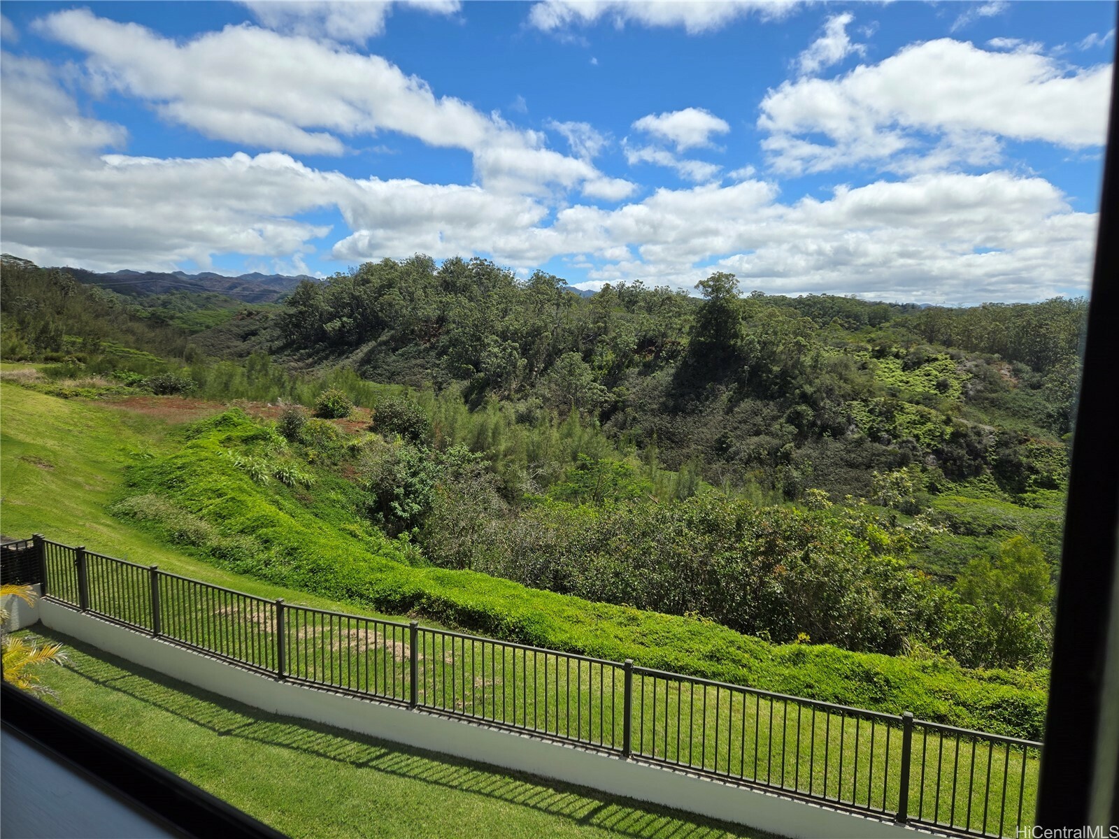 Property Photo: 95-1039 Loea Street HI 96789