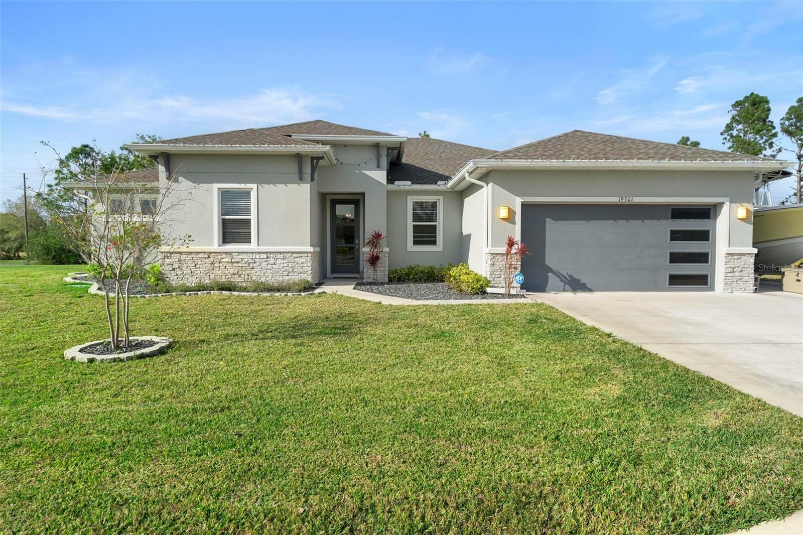 19301 Wembley Avenue  Orlando FL 32833 photo