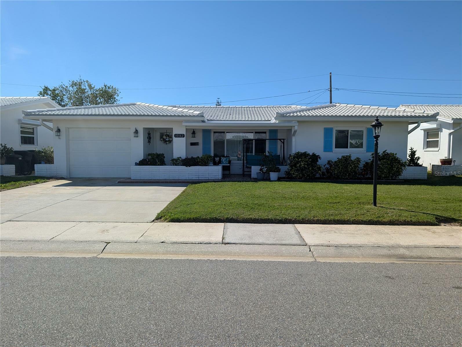 Property Photo: 10142 44th Way N FL 33782