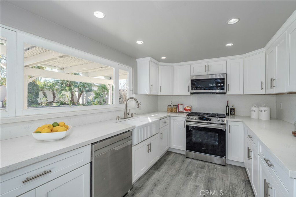Property Photo: 10946 El Chino Avenue CA 92708
