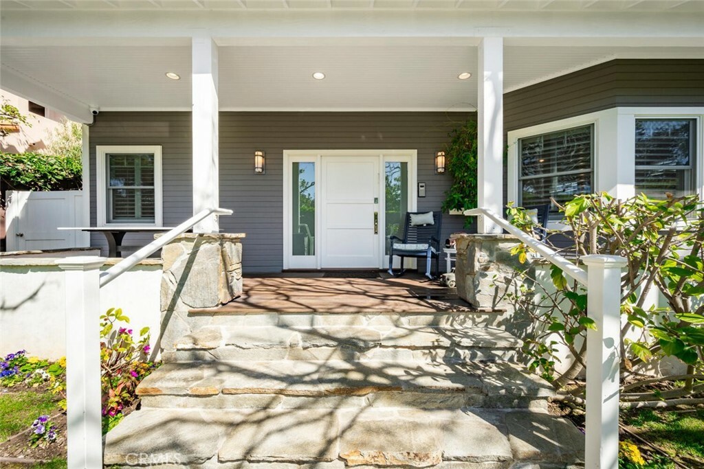 Property Photo: 459 22nd Street CA 90402