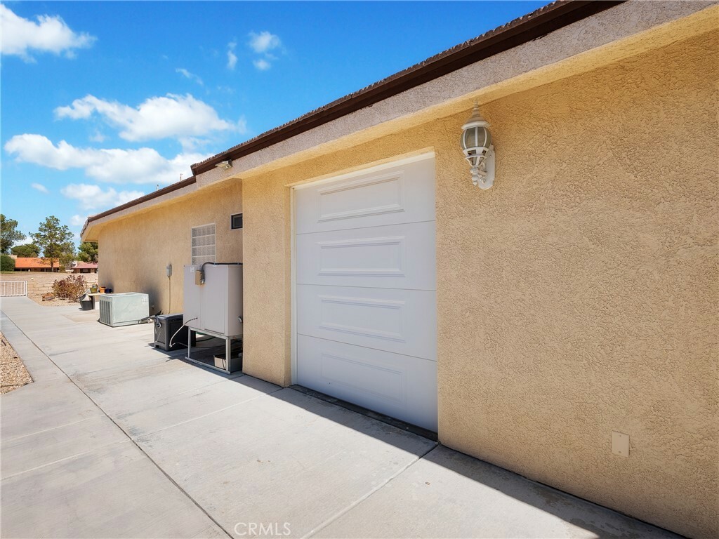 Property Photo: 27870 Jasmine Lane CA 92342