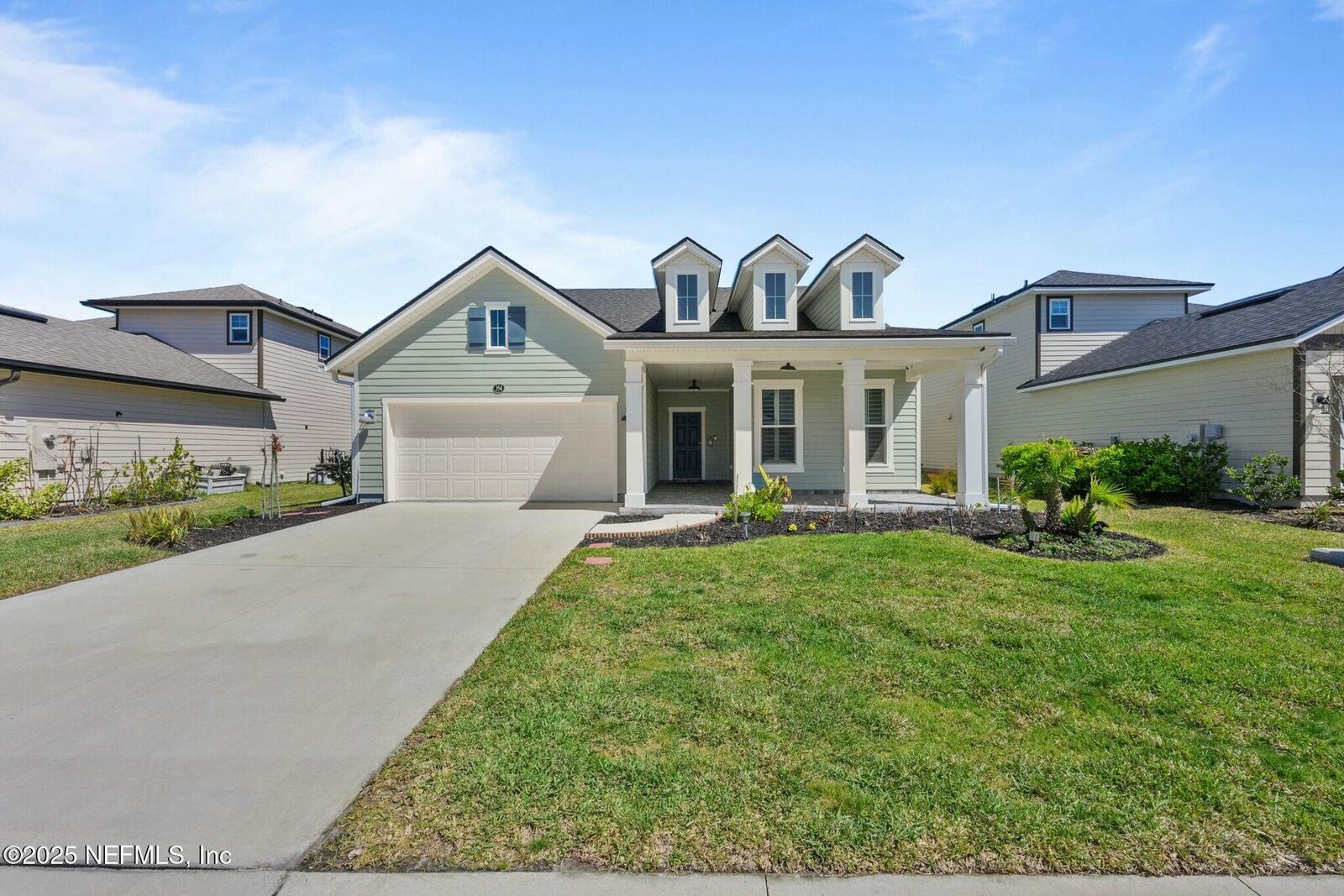 Property Photo: 354 Ness Circle FL 32095