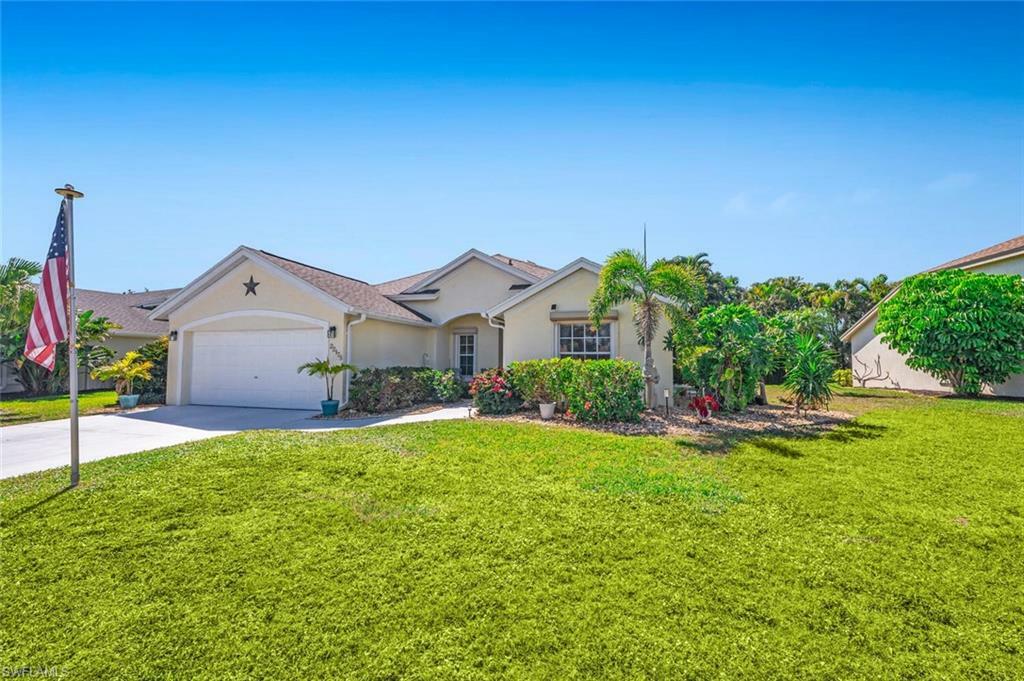 Property Photo: 22175 Seashore Cir FL 33928