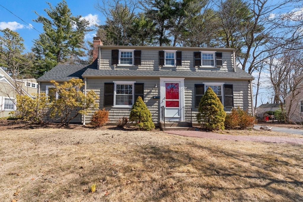 Property Photo: 7 Eisenhower Ave MA 01760