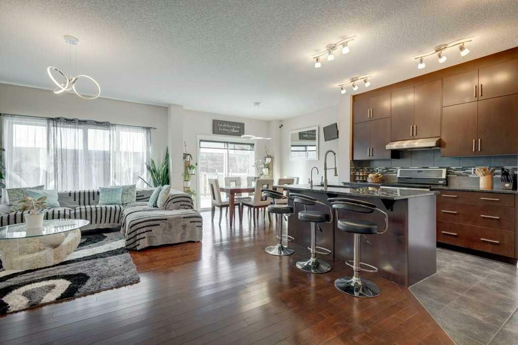 Property Photo:  129 Walden Crescent SE  AB T2X 0T2 