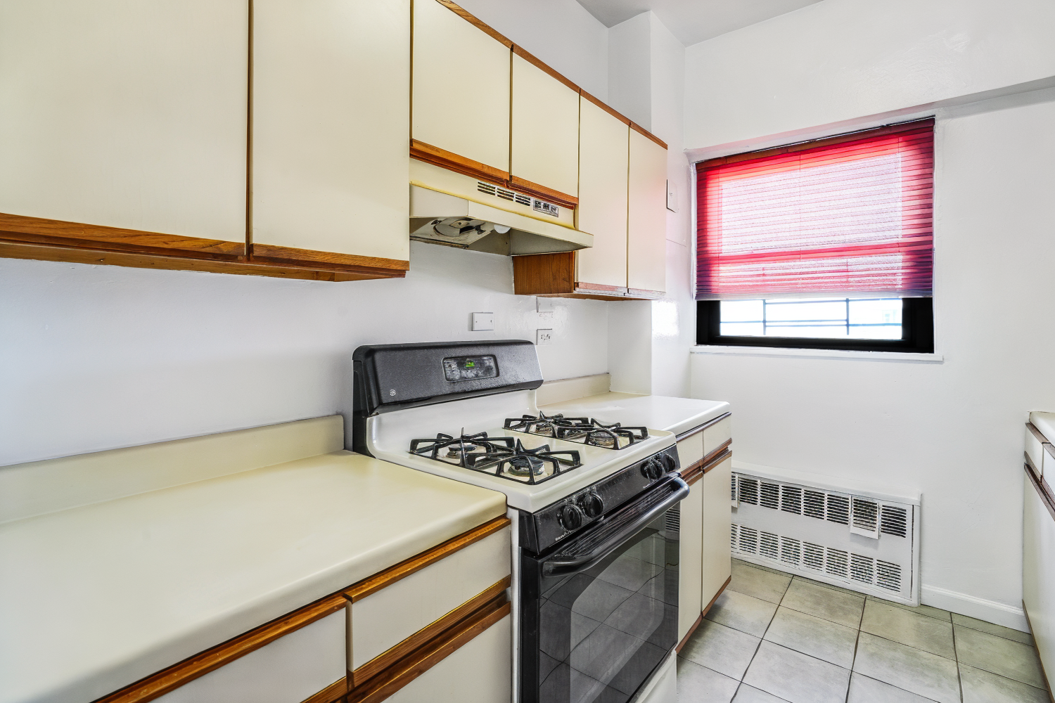 Property Photo: 1020 Grand Concourse 24W NY 10452