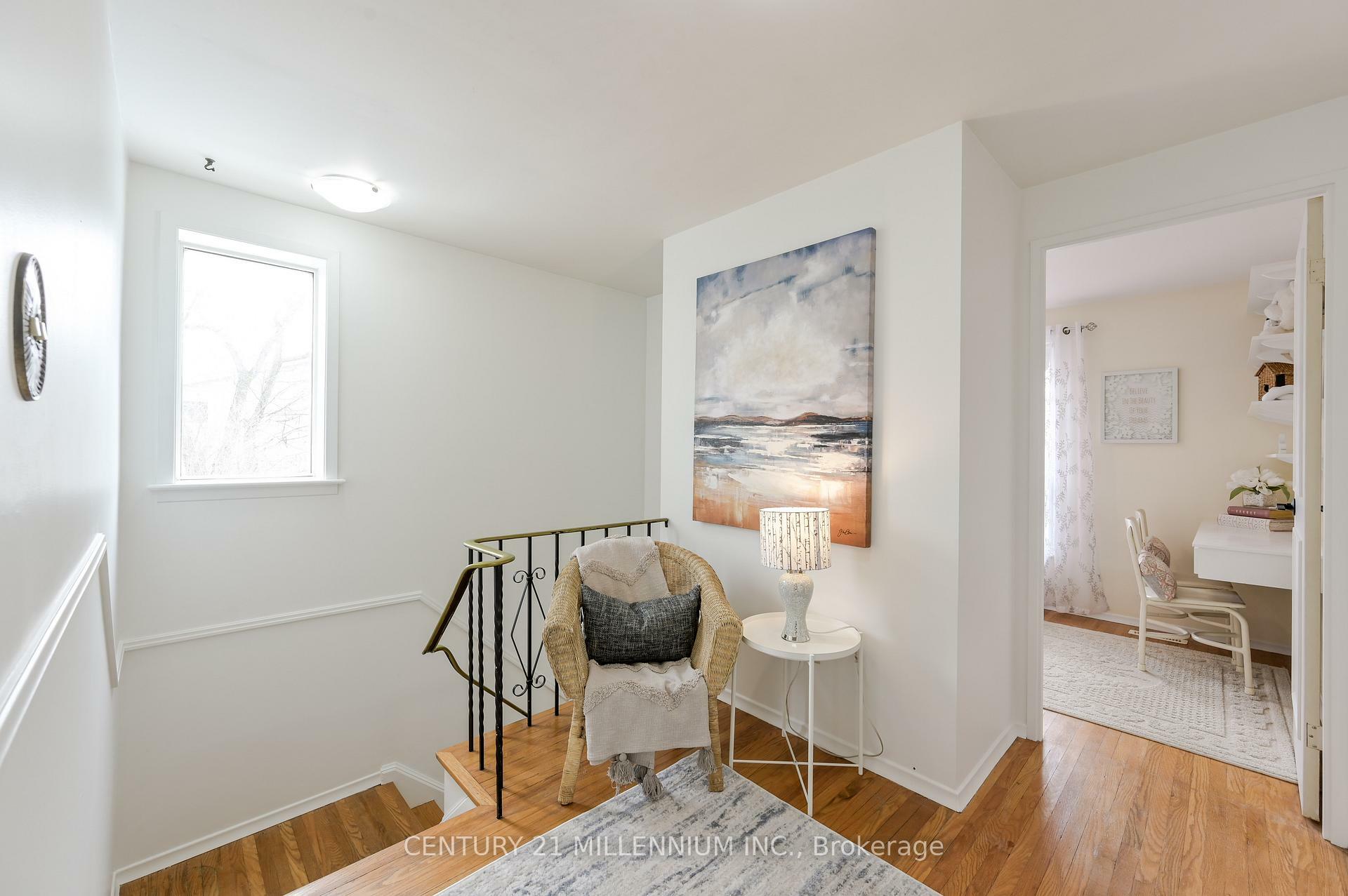 Property Photo:  5 Erindale Avenue  ON L9W 2V8 