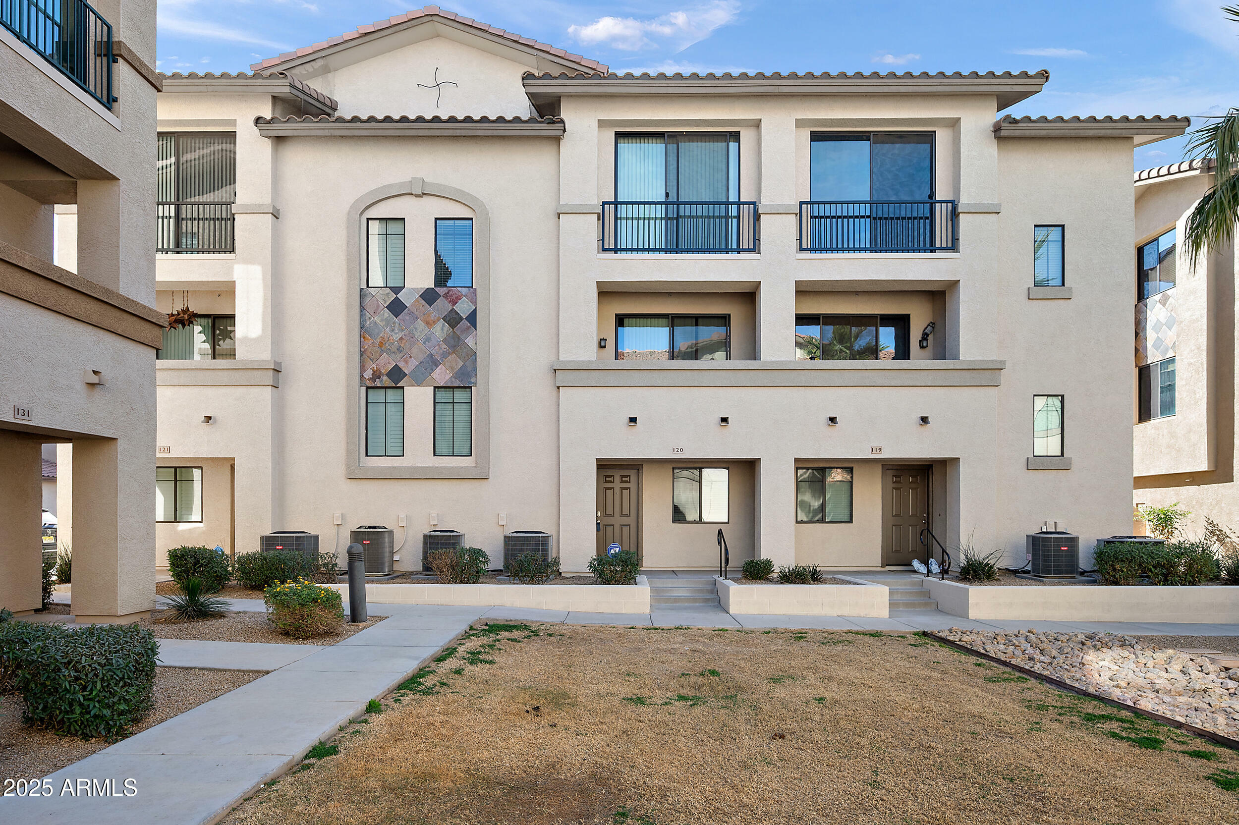 Property Photo: 2315 N 52nd Street 120 AZ 85008
