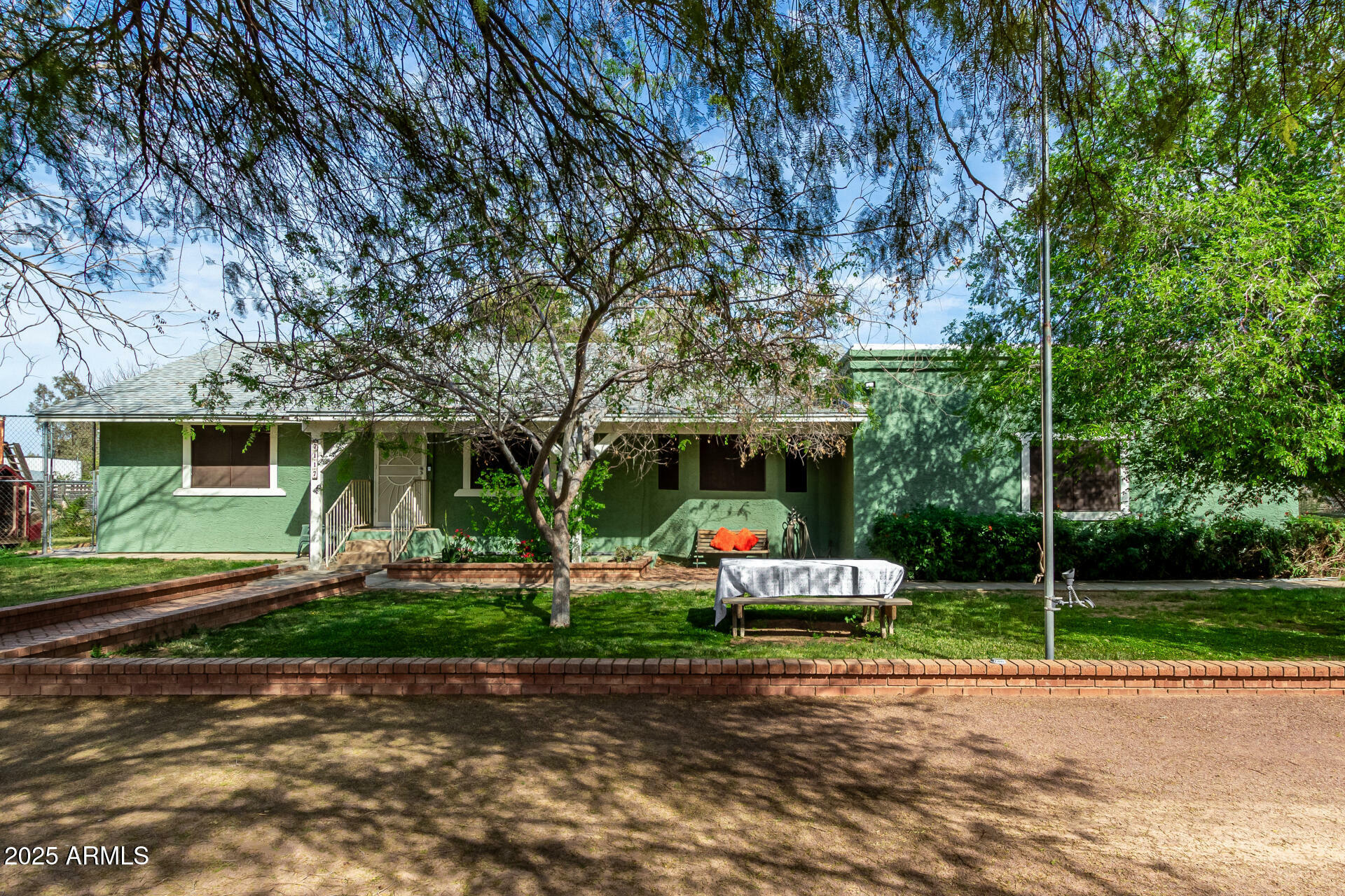 Property Photo: 7117 N Sarival Avenue AZ 85340
