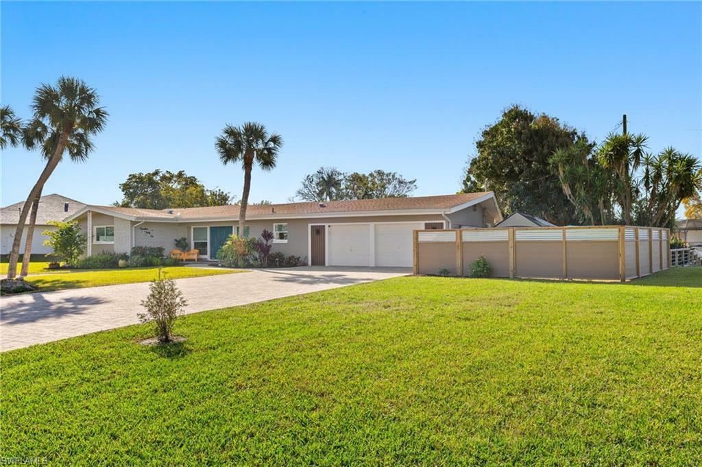Property Photo: 1736 Castaway St FL 33917