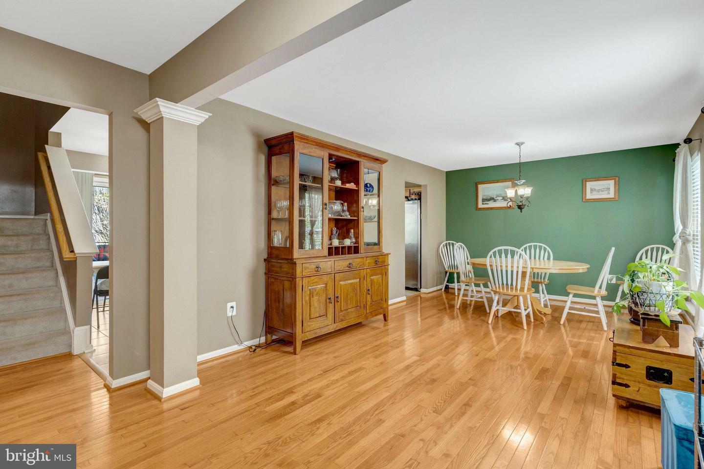 Property Photo: 9303 Karen Court VA 20111