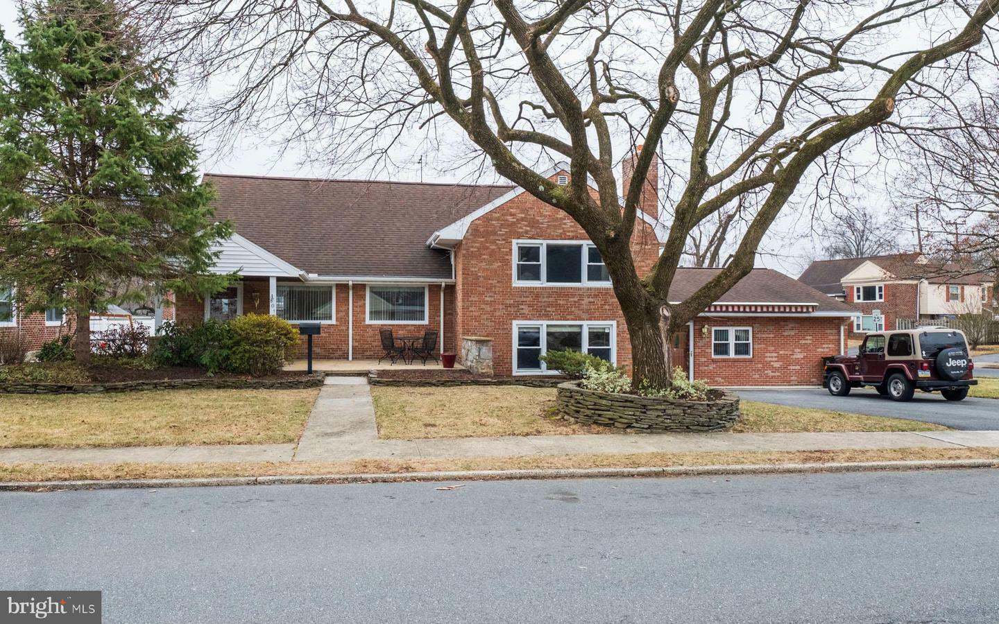Property Photo: 801 Penndale Avenue PA 19606