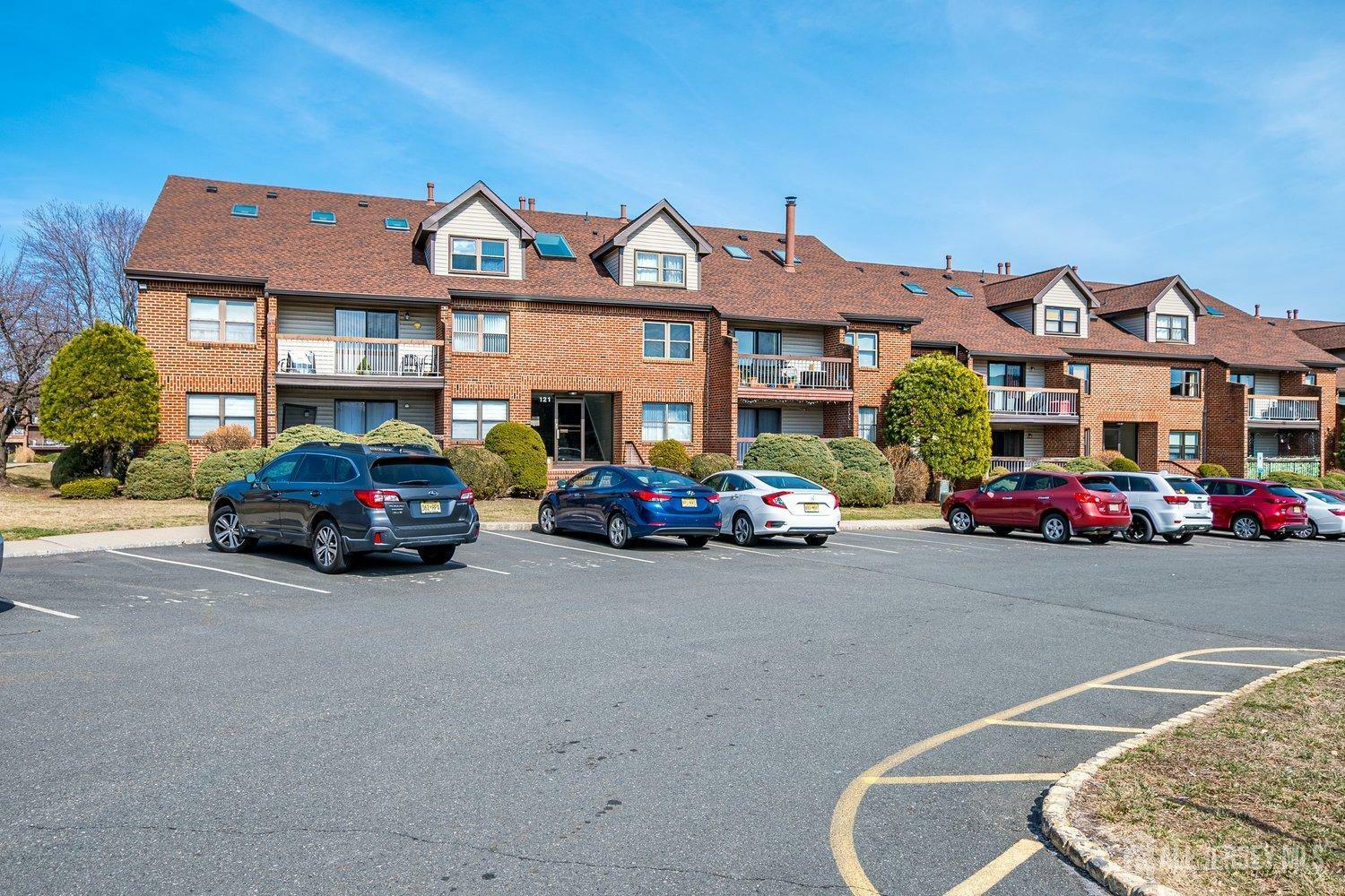 Property Photo: 121 Beverly Hill Terrace F NJ 07095