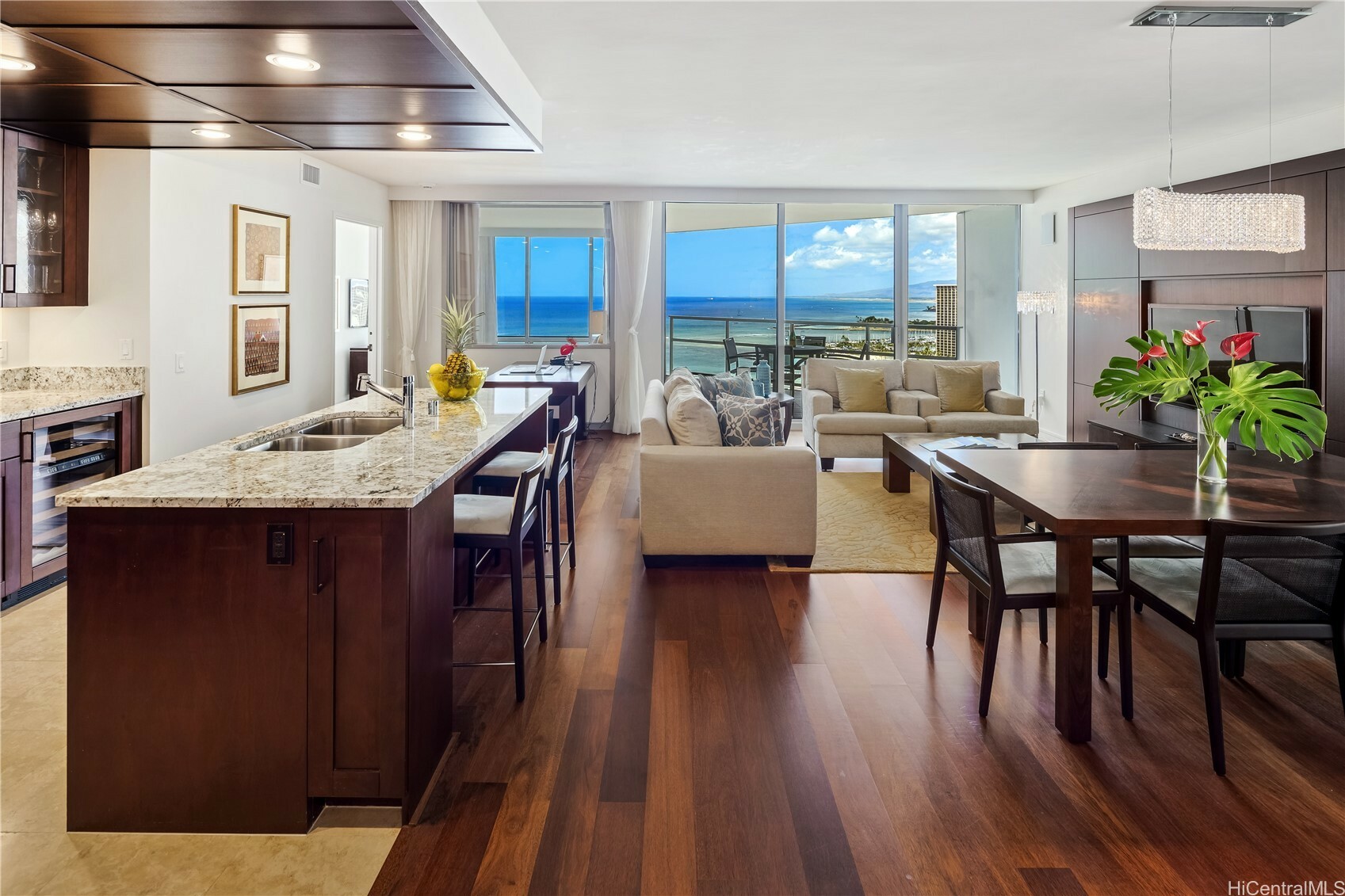 Property Photo: 223 Saratoga Road 2807 HI 96815