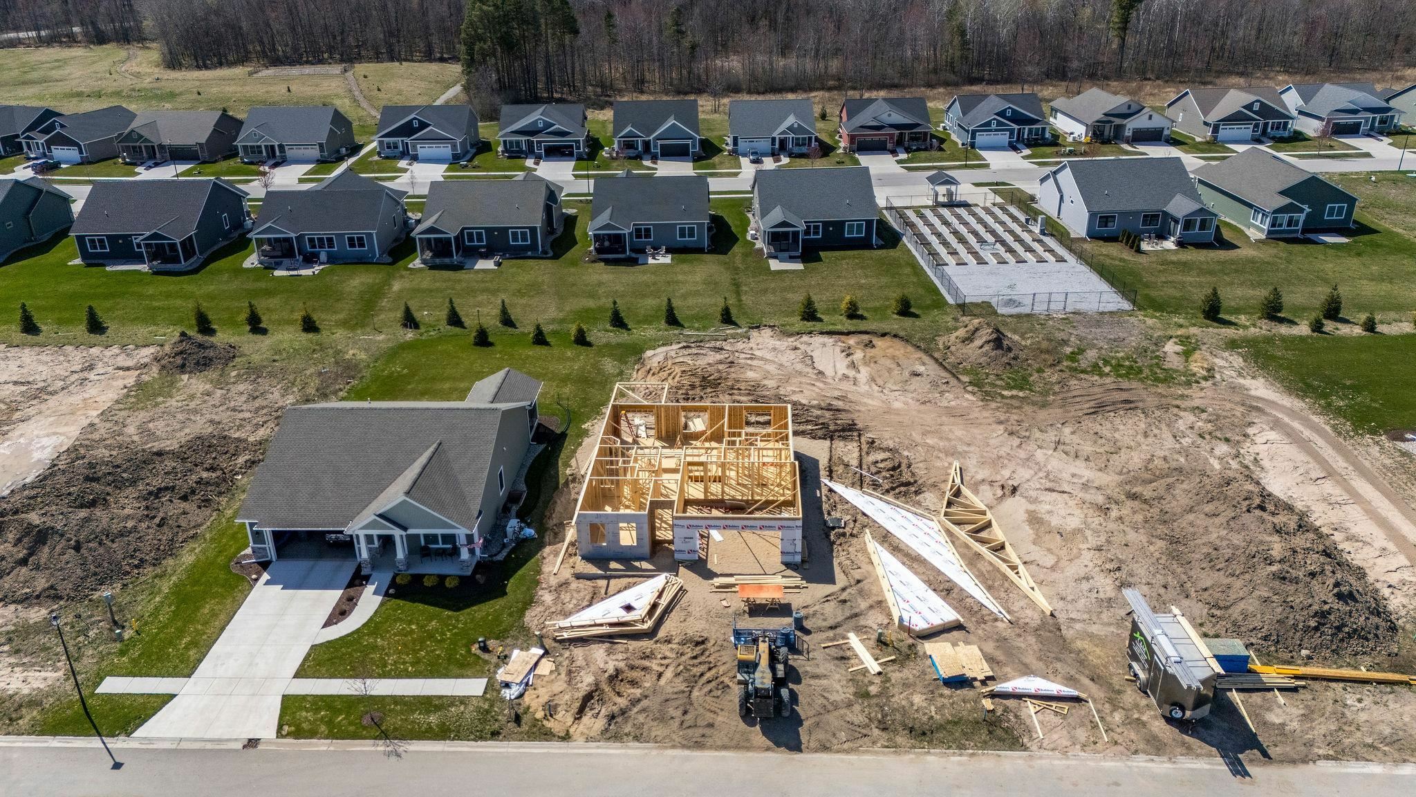 6011 E Diamond View  Midland MI 48642 photo