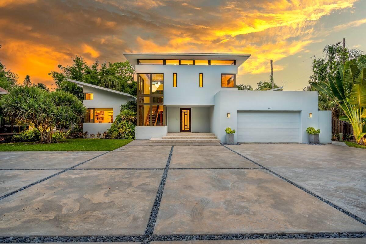 Property Photo: 587 47th Street FL 34234