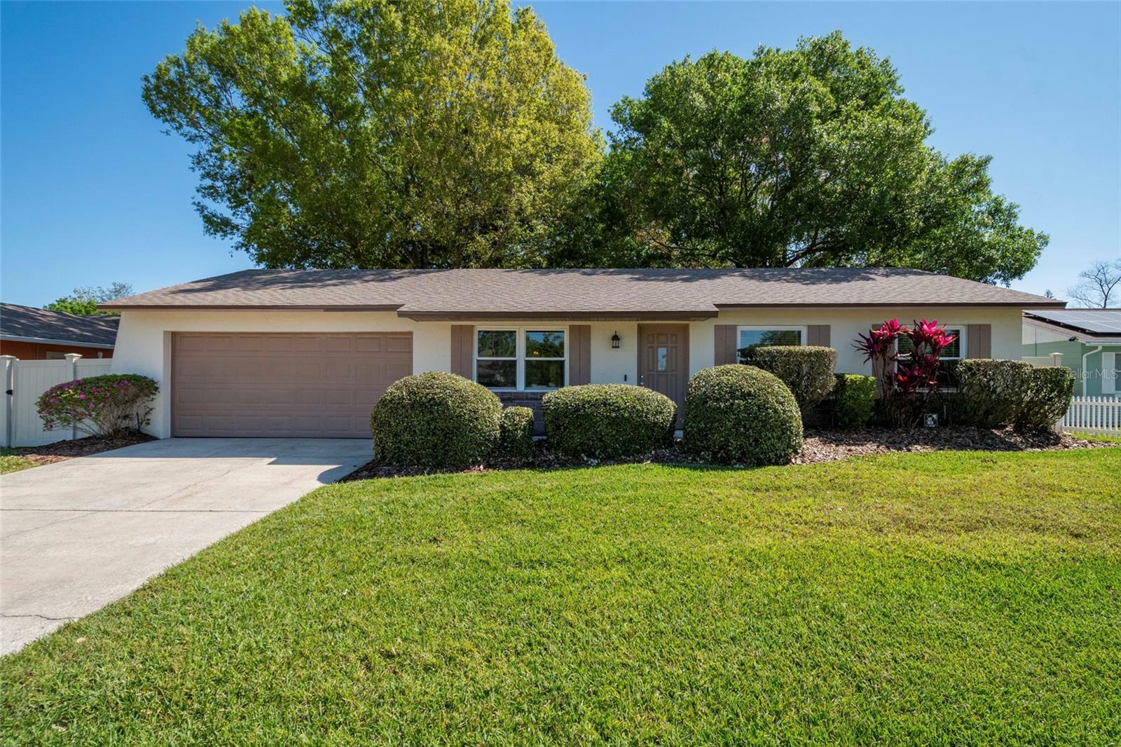 129 Coral Bell Court  Orlando FL 32807 photo