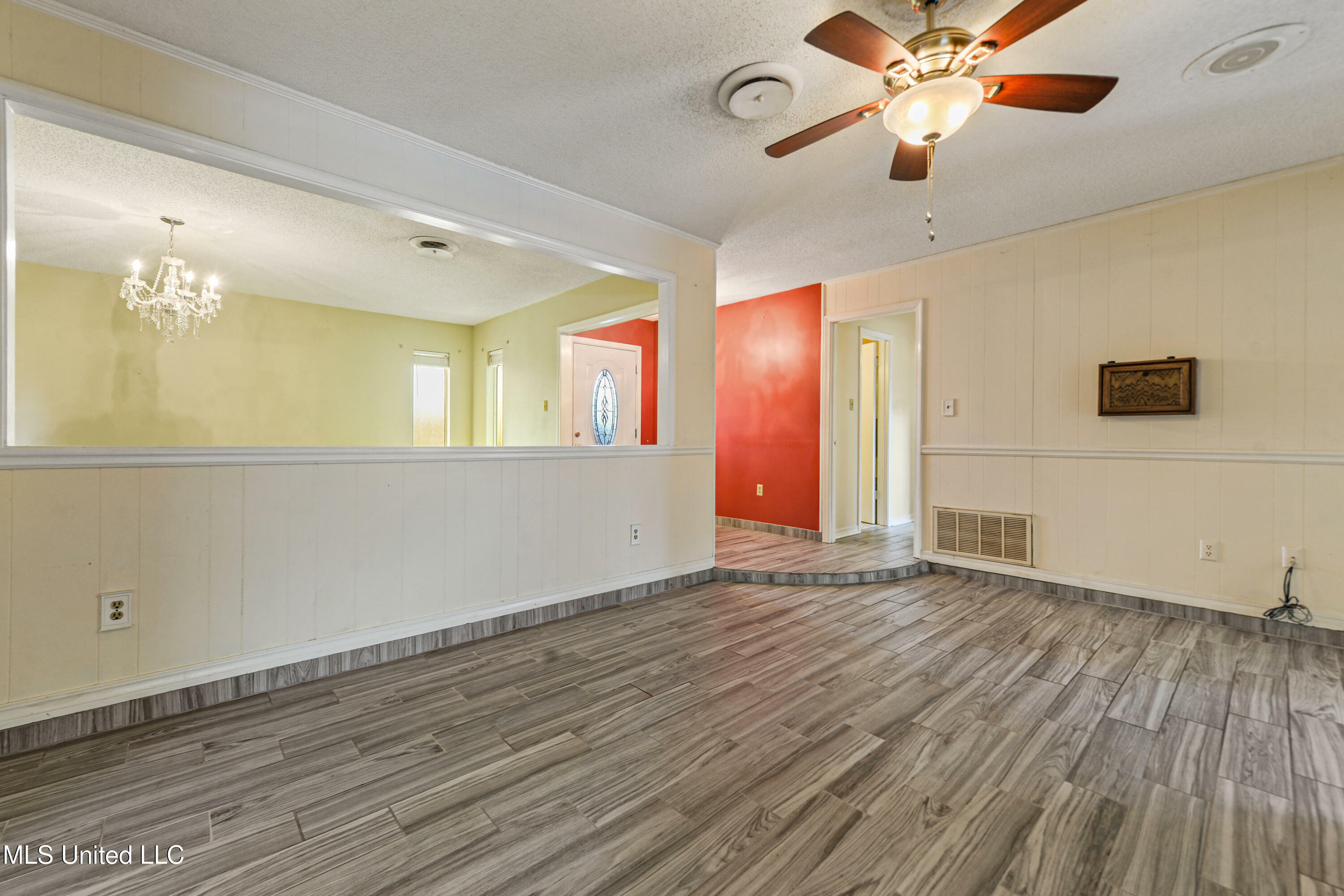 Property Photo:  11504 Carondelet Street  MS 39503 