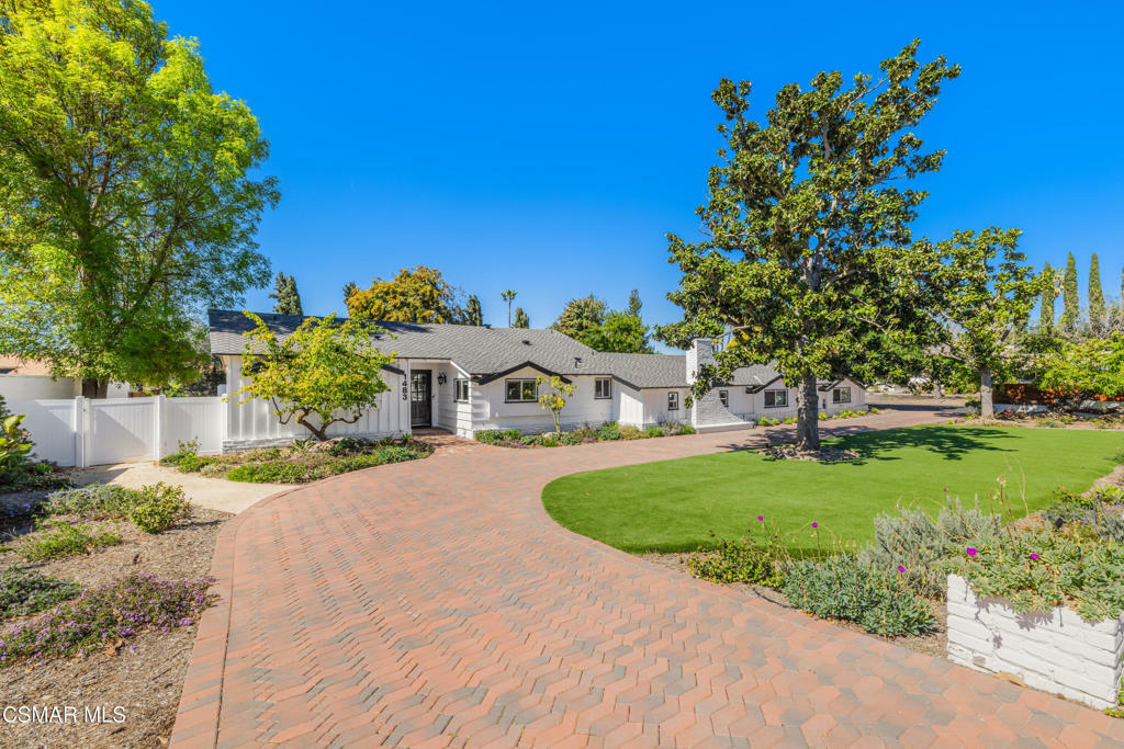 Property Photo: 1483 Windsor Drive CA 91360