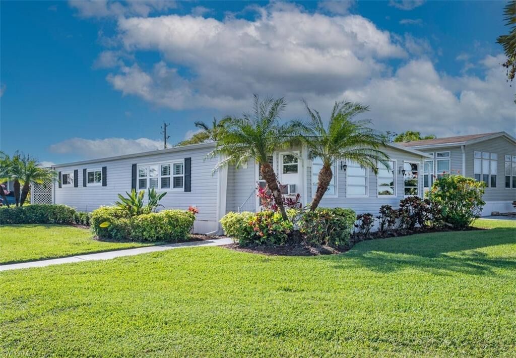 Property Photo:  523 Charlemagne Blvd  FL 34112 